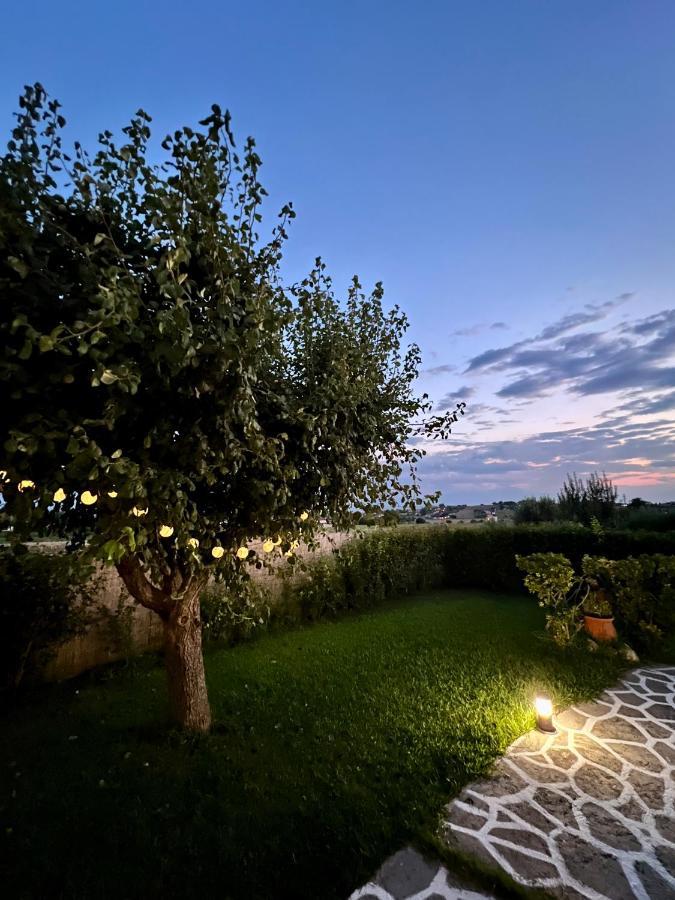 Anastasias Cottage Néa Iráklia Eksteriør bilde